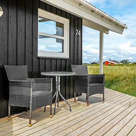 Fanni - 460m From The Sea By Interhome *