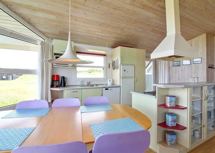 Fanni - 460m From The Sea By Interhome